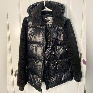Michael Kors Puffer Jacket with Faux Fur, size S, black
